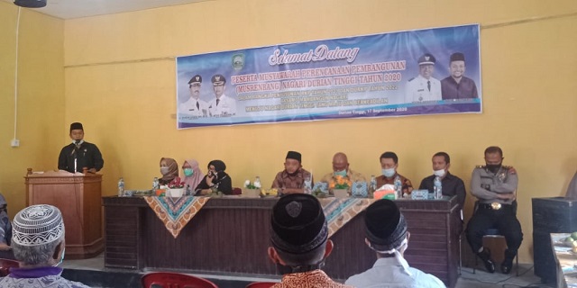 Wakil Ketua DPRD Pasaman, Danny Ismaya saat beri sambutan